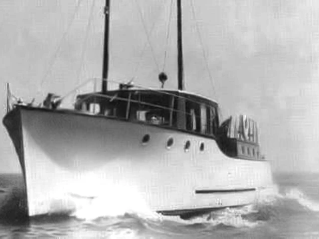 Jacob's Star at sea